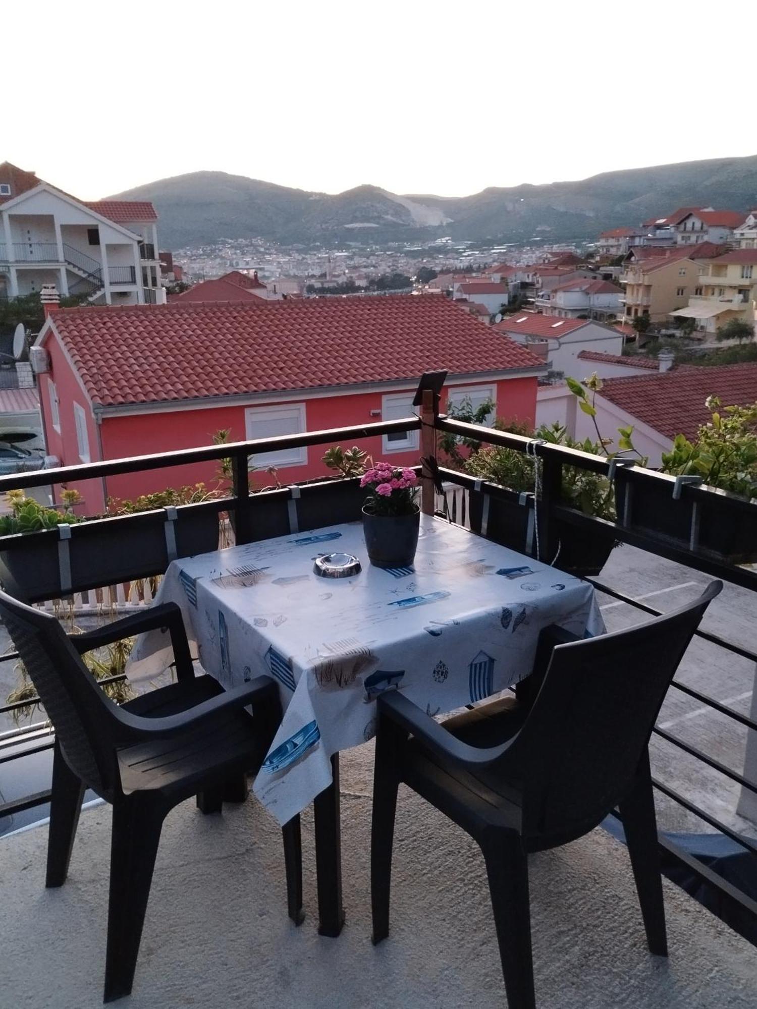 Apartment Tina Trogir Exterior photo