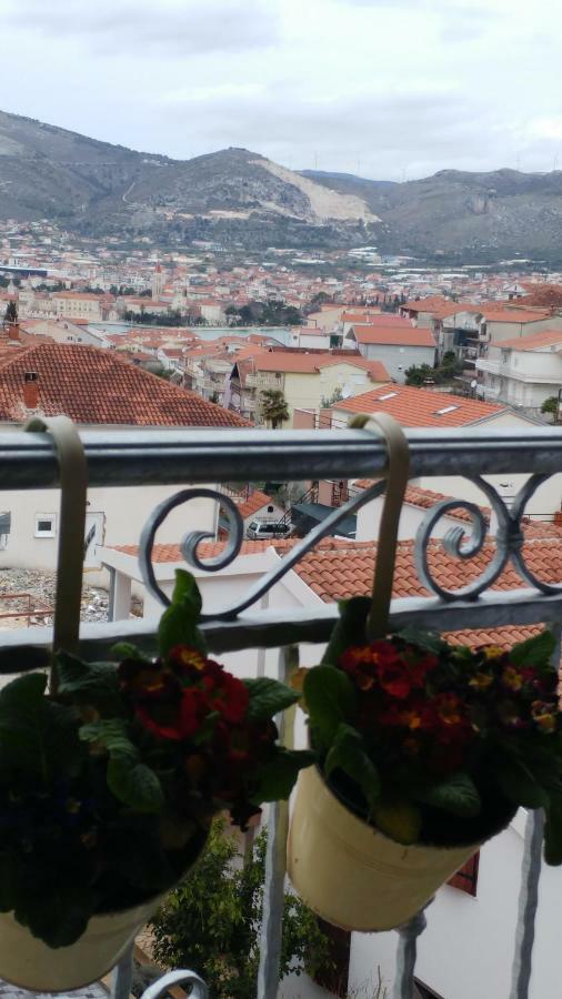 Apartment Tina Trogir Exterior photo